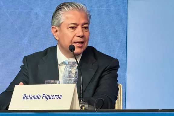 figueroa-expone-la-ecuacion-fiscal-de-neuquen-13-del-barril-