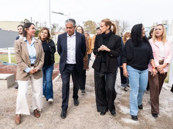 figueroa-inauguro-el-nuevo-edificio-de-los-bajitos-con-inver