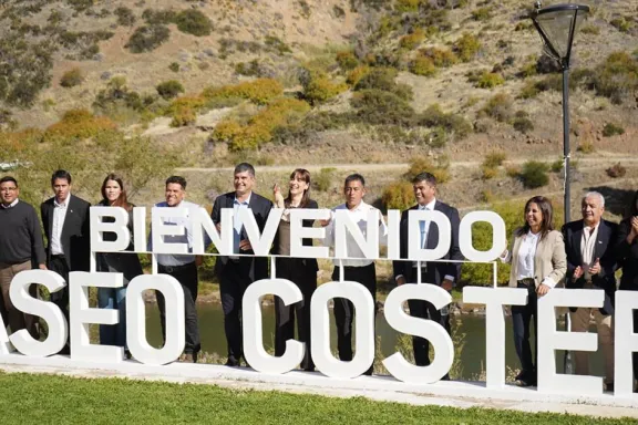 pilo-lil-celebro-su-29-aniversario-con-un-parador-turistico-