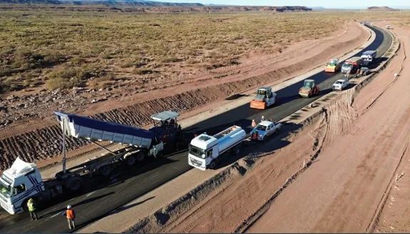pavimentacion-de-la-ruta-7-en-cortaderas-supera-el-42-de-ava