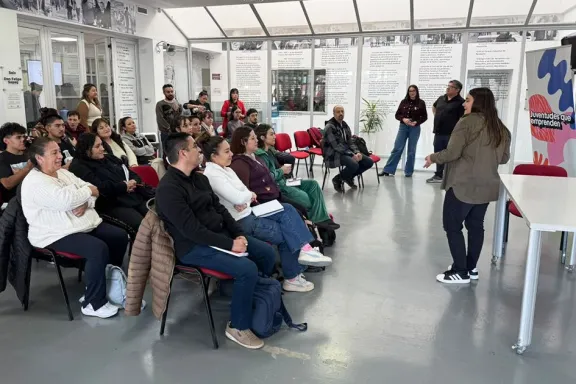 taller-gratuito-de-fotografia-para-jovenes-emprendedores-neu