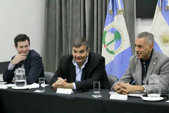 neuquen-y-rio-negro-unifican-agenda-productiva-con-vaca-muer