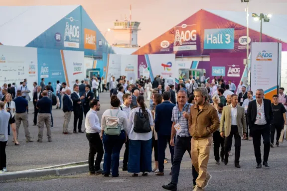 neuquen-posiciona-vaca-muerta-y-diversificacion-en-expo-oil-