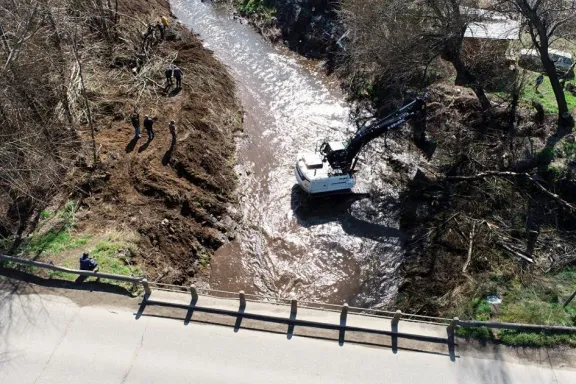 vaca-muerta-financia-290-mil-millones-en-obras-de-agua-y-amb