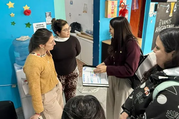 neuquen-coordina-politicas-juveniles-en-municipios-de-conflu