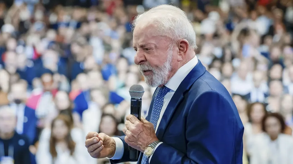 lula-ordena-anular-la-subasta-de-glp-de-petrobras-tras-preci