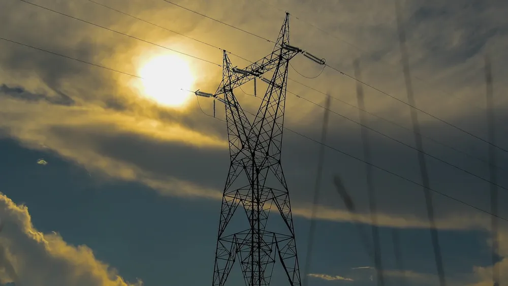 brasil-licita-expansion-de-red-electrica-con-inversion-de-11